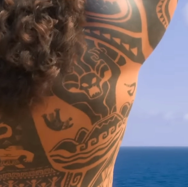 Maui Tattoo - Mother throwing in the sea